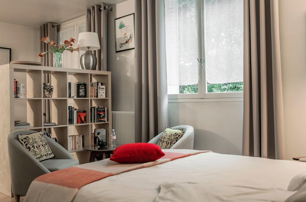 Le Studio 1517 Le Kremlin-Bicetre Bagian luar foto
