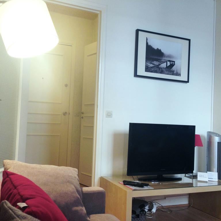 Le Studio 1517 Le Kremlin-Bicetre Bagian luar foto